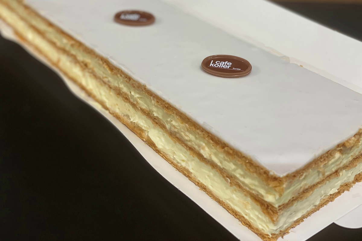 Cremeschnitte am Meter| Cafe Koller AG